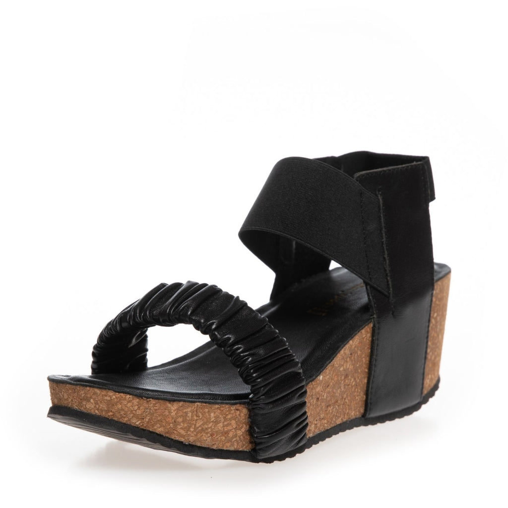 COPENHAGEN SHOES THE MOMENTS Sandalen met sleehak 0001 BLACK