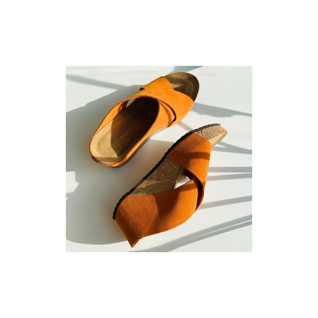 COPENHAGEN SHOES FRANCES 23 Suede Sandalen met sleehak 00065 ORANGE (ARANCIO 400)